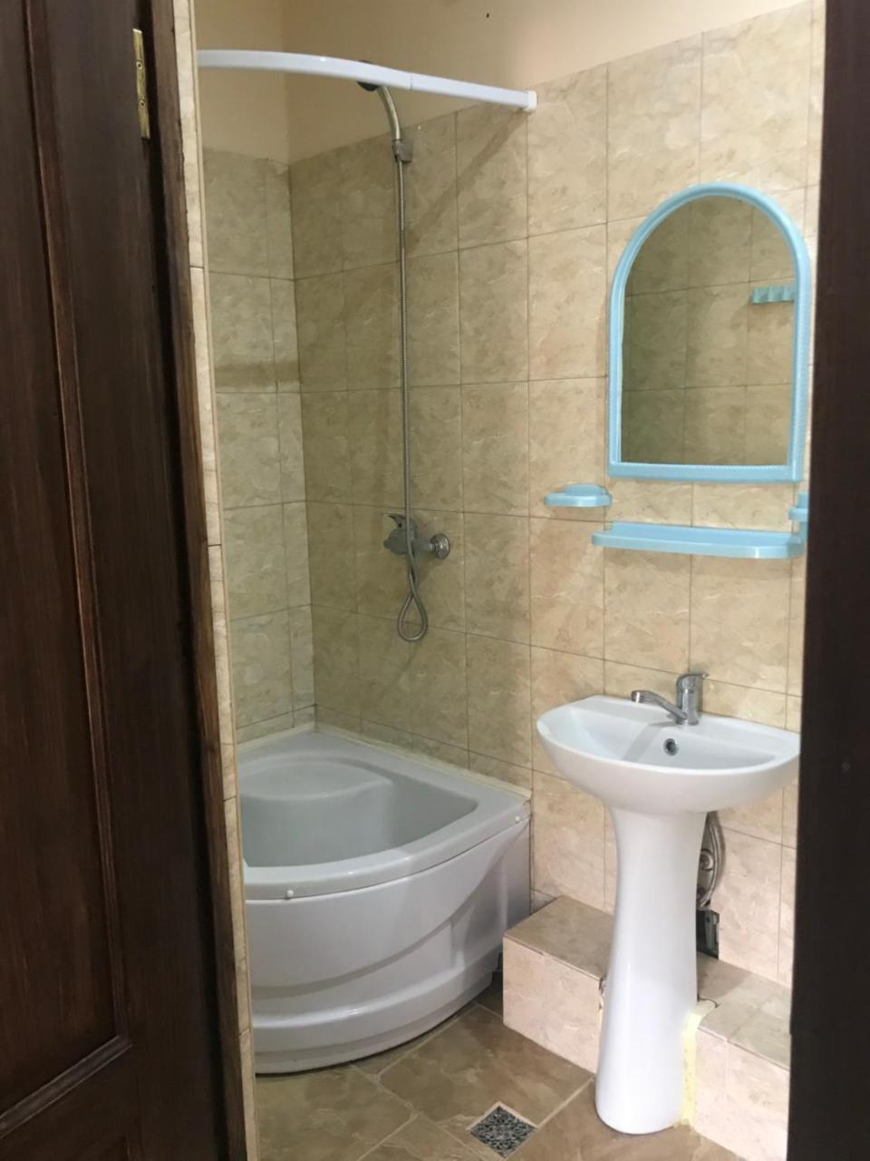Барнаба Gagra Exteriör bild